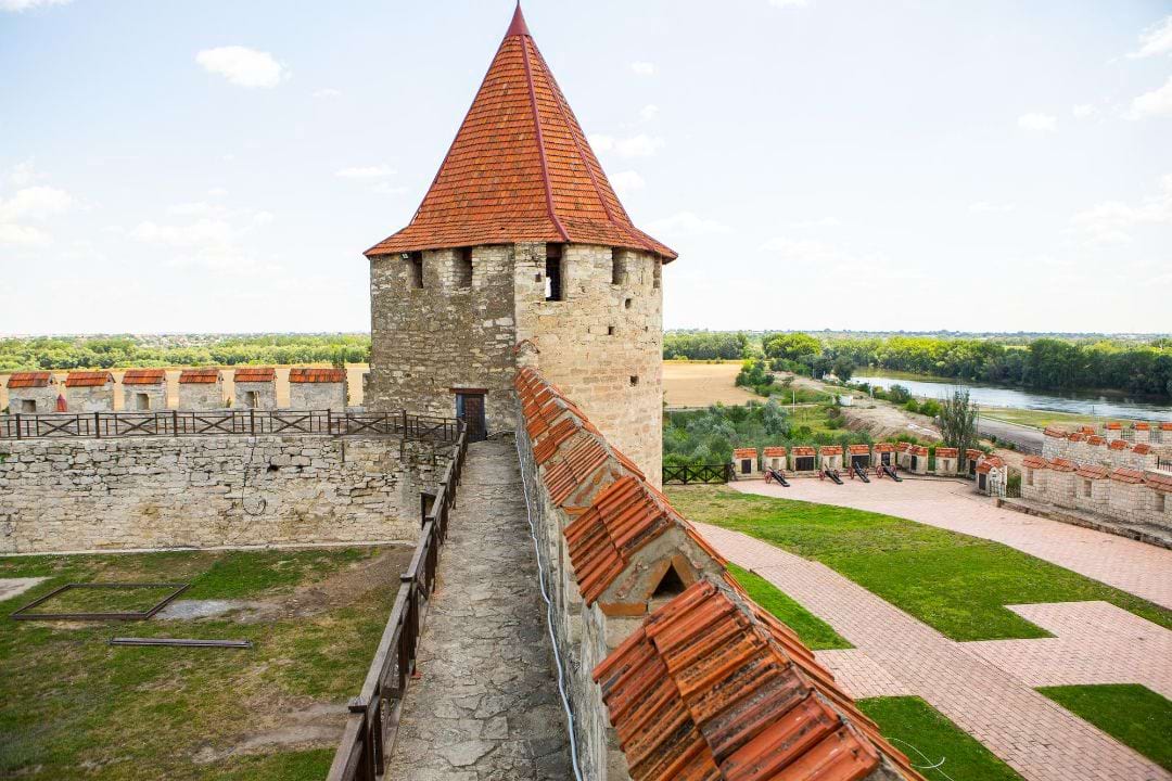 polish-city-discovers-the-remains-of-a-medieval-tower